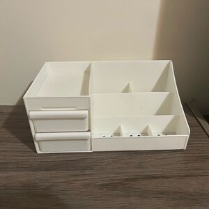White Multi-Compartment Organizer